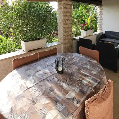 Apartment Beautiful In With Wifi Porec